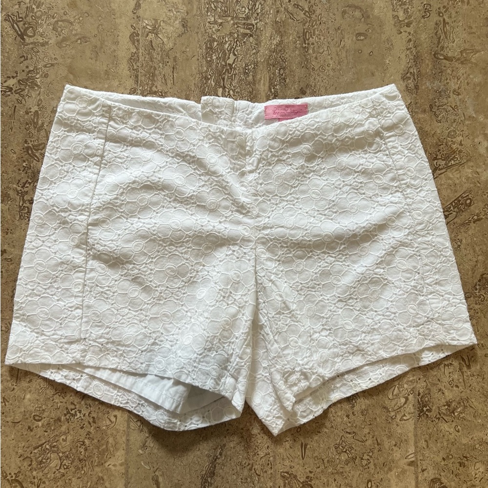 Lilly Pulitzer White Textured Women Shorts